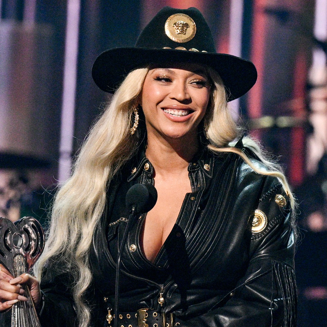 Photos From 2025 Grammy Nominations Dua Lipa Ariana Grande And More photos-from-2025-grammy-nominations-dua-lipa-ariana-grande-and-more